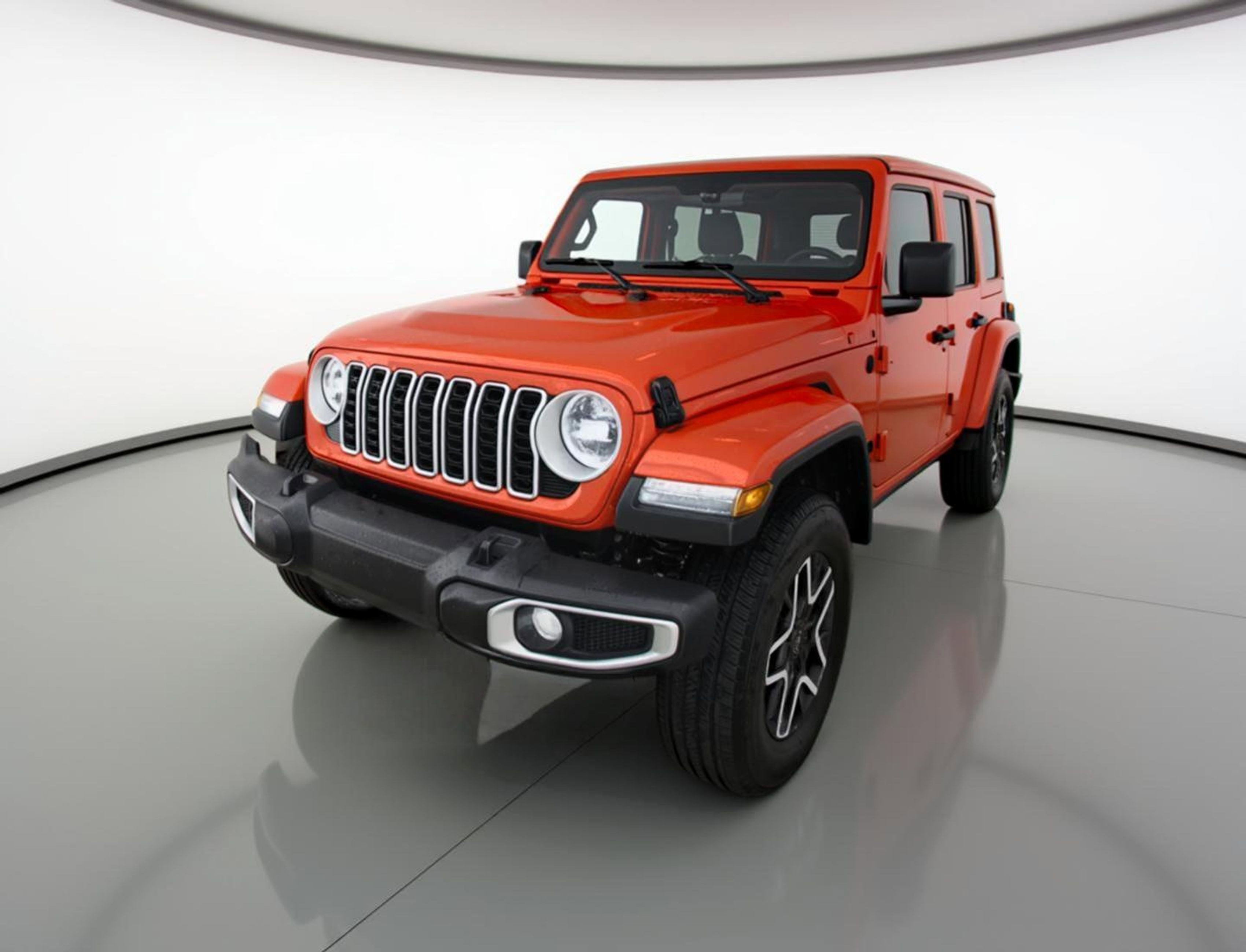 Used 2025 Jeep Wrangler Sahara image 3