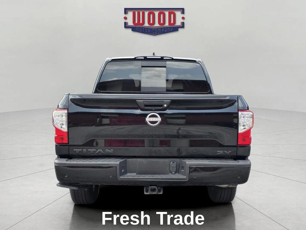 Used 2024 Nissan Titan SV w/ SV Bronze Edition Package RWD image 5