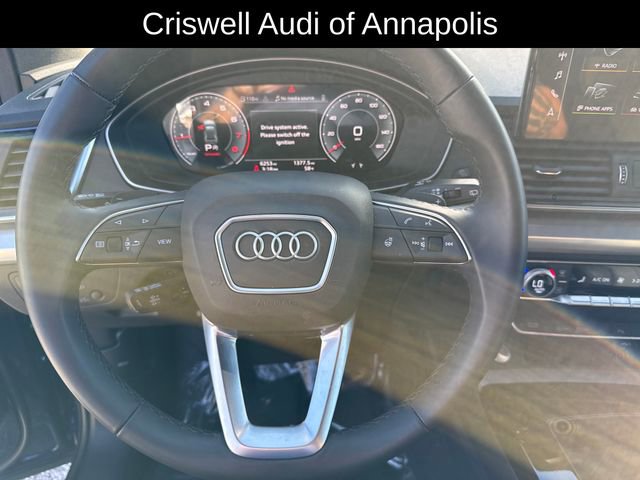 Used 2025 Audi Q5 2.0T Premium w/ Convenience Plus Package image 16