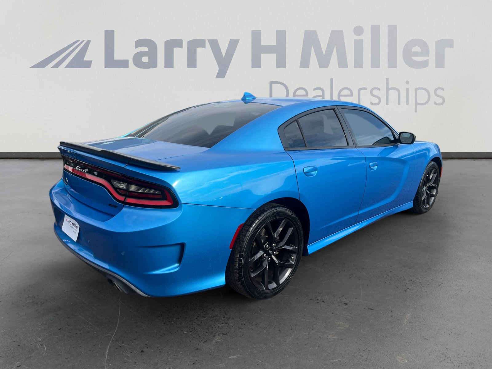 Used 2019 Dodge Charger GT image 5