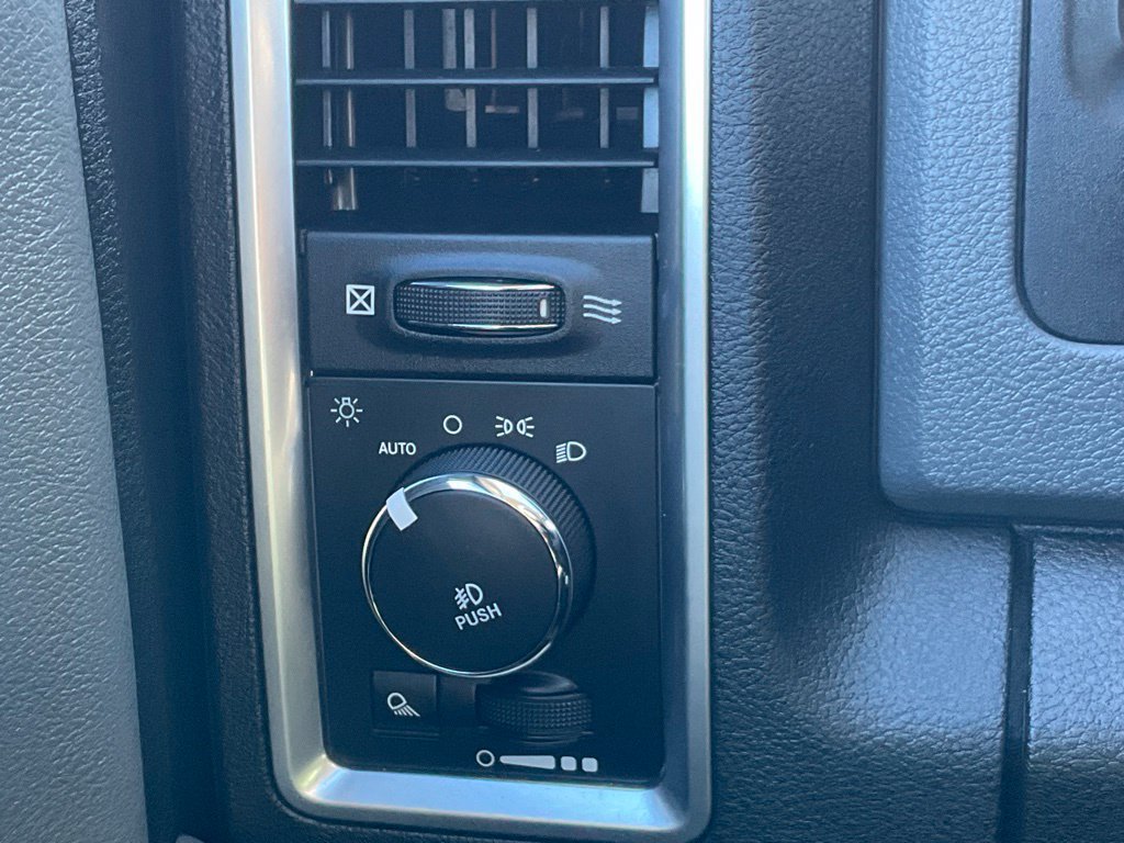 Used 2017 RAM 1500 Big Horn AWD/4WD image 26