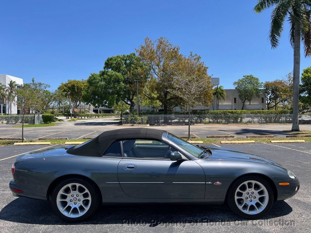 Used 2001 Jaguar XKR Convertible RWD image 24