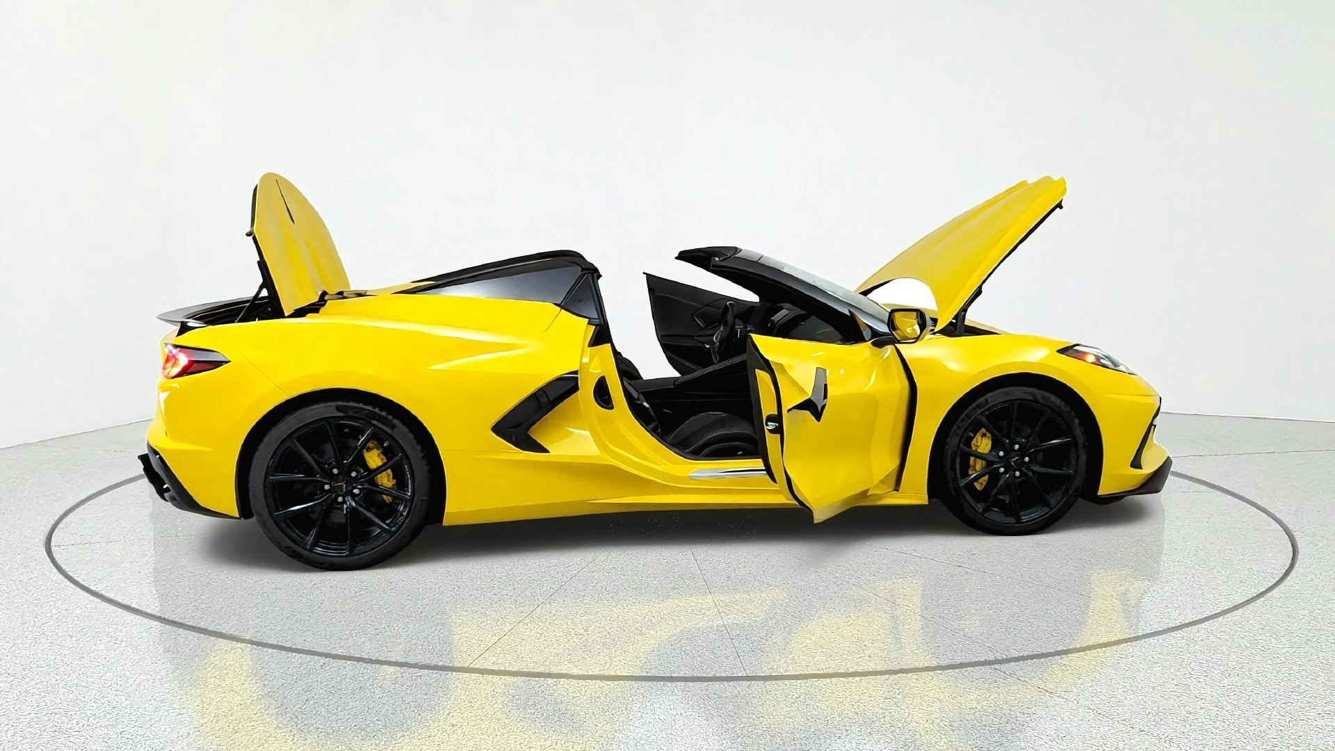 New 2027 Chevrolet Corvette Stingray Convertible w/ Stealth Interior Trim Package RWD image 13