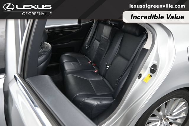 Used 2013 Lexus LS 460 w/ Comfort Pkg RWD image 26