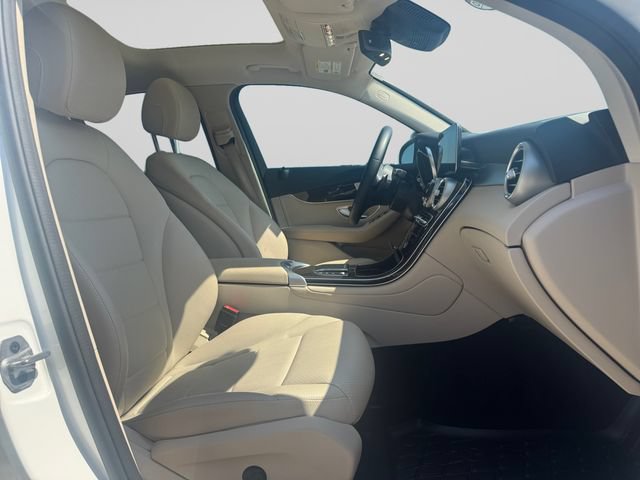 Used 2022 Mercedes-Benz GLC 300 image 15