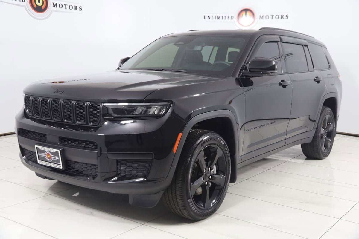 Used 2023 Jeep Grand Cherokee L Laredo AWD/4WD image 5