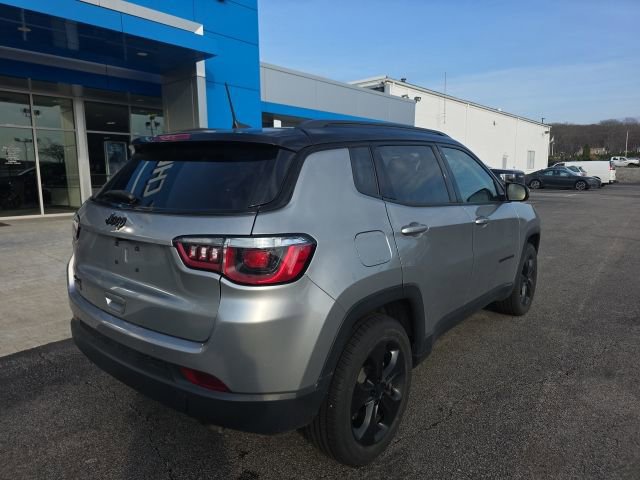 Used 2020 Jeep Compass Latitude image 5