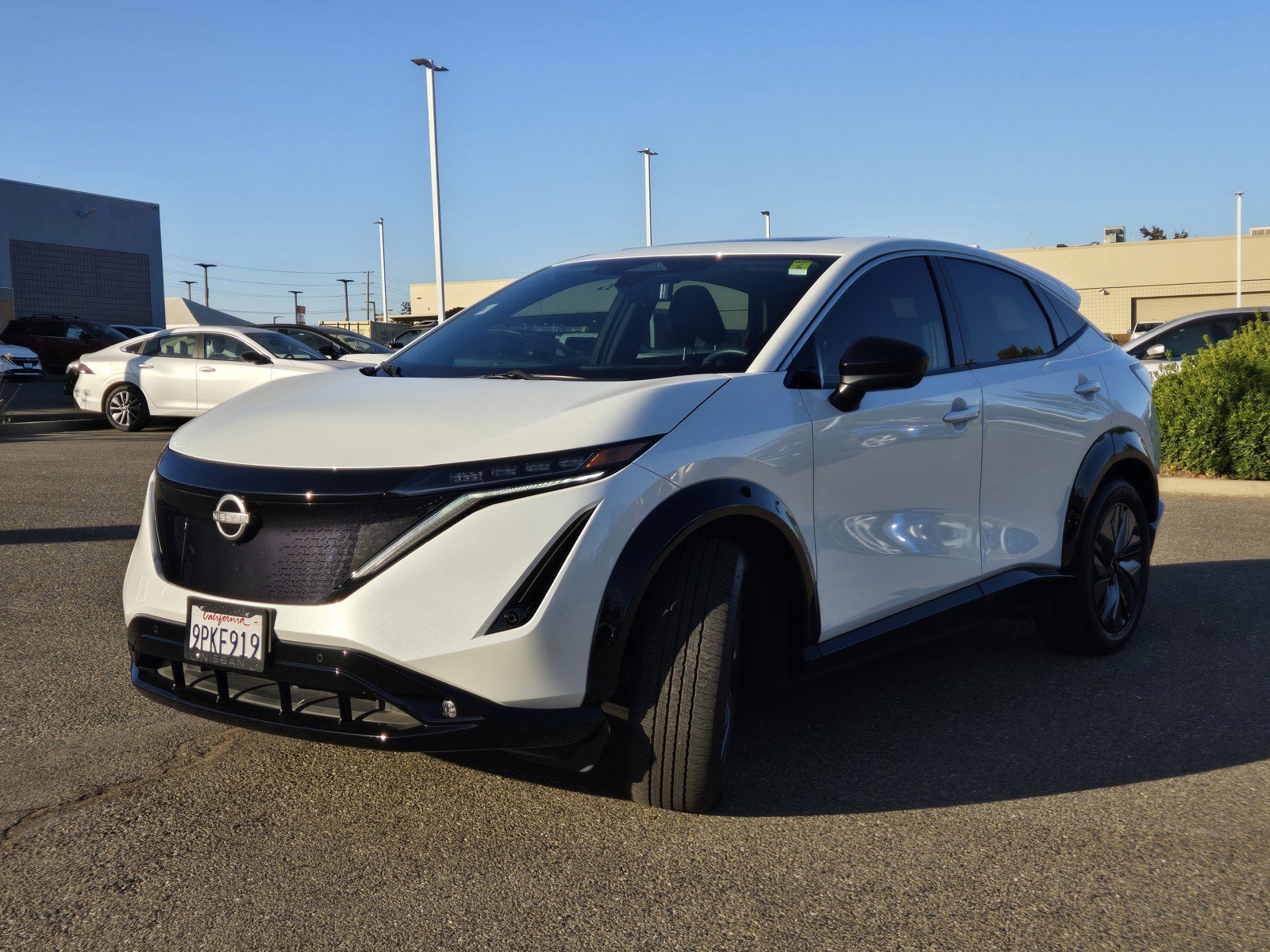 Certified 2024 Nissan Ariya FWD image 8