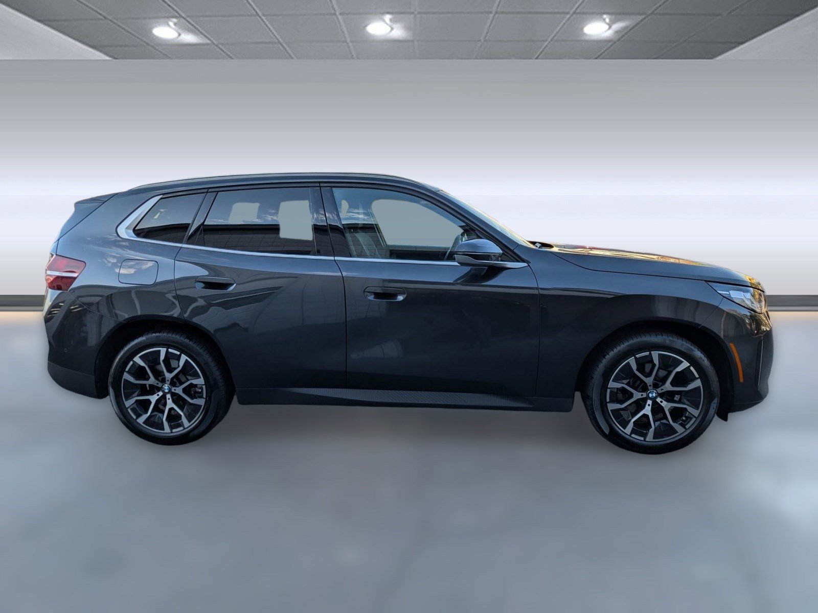 Used 2025 BMW X3 xDrive30i image 8