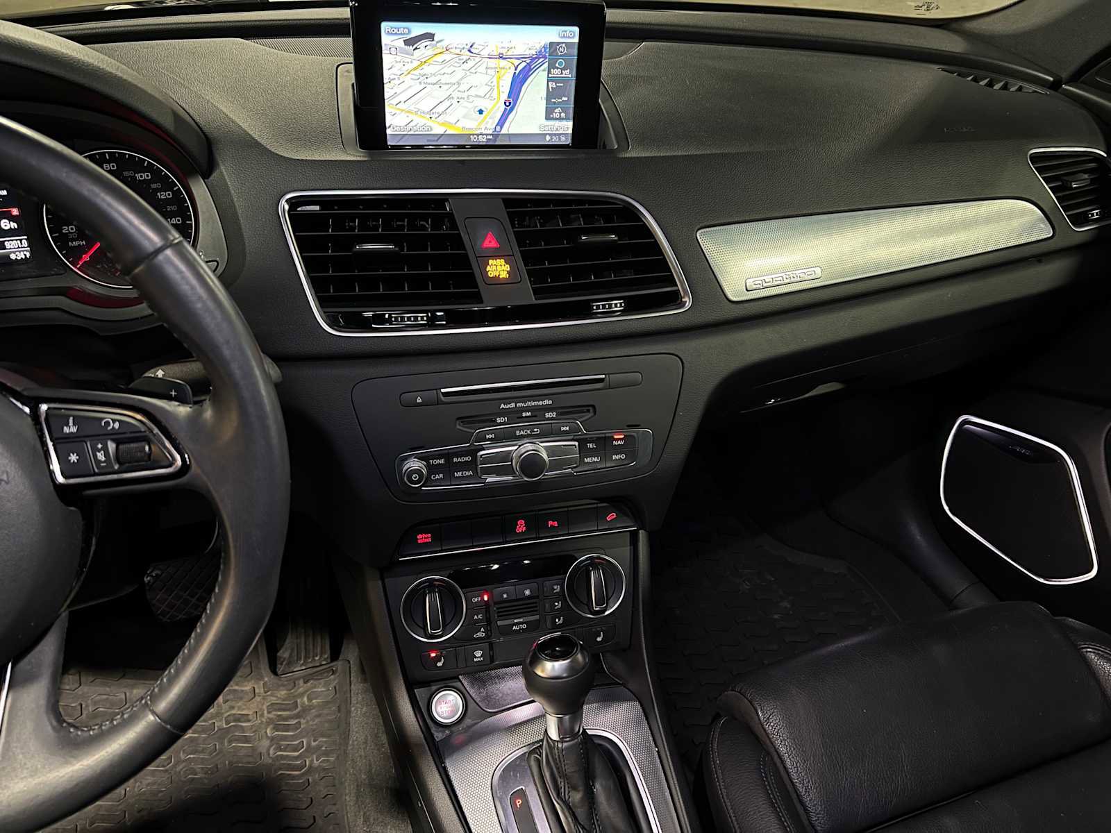 Used 2018 Audi Q3 2.0T Premium Plus w/ Premium Plus Package image 31