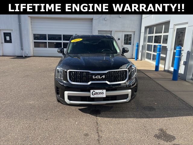 Used 2025 Kia Telluride EX AWD/4WD image 3