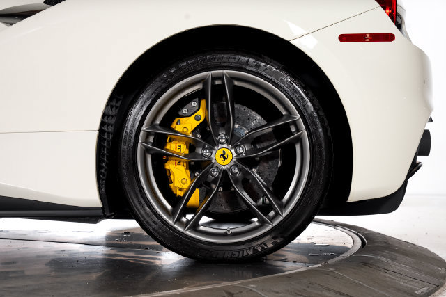 Certified 2017 Ferrari 488 Spider RWD image 16