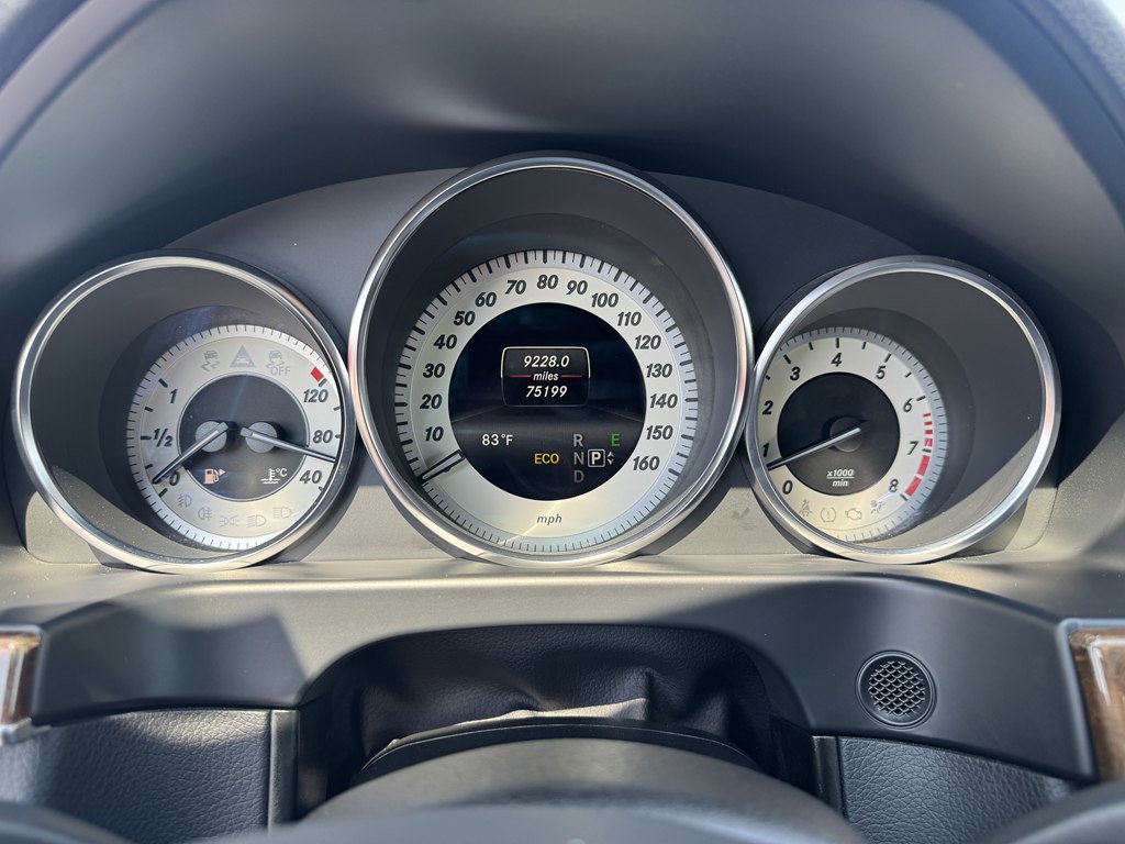 Used 2014 Mercedes-Benz E 350 4MATIC Sedan image 25