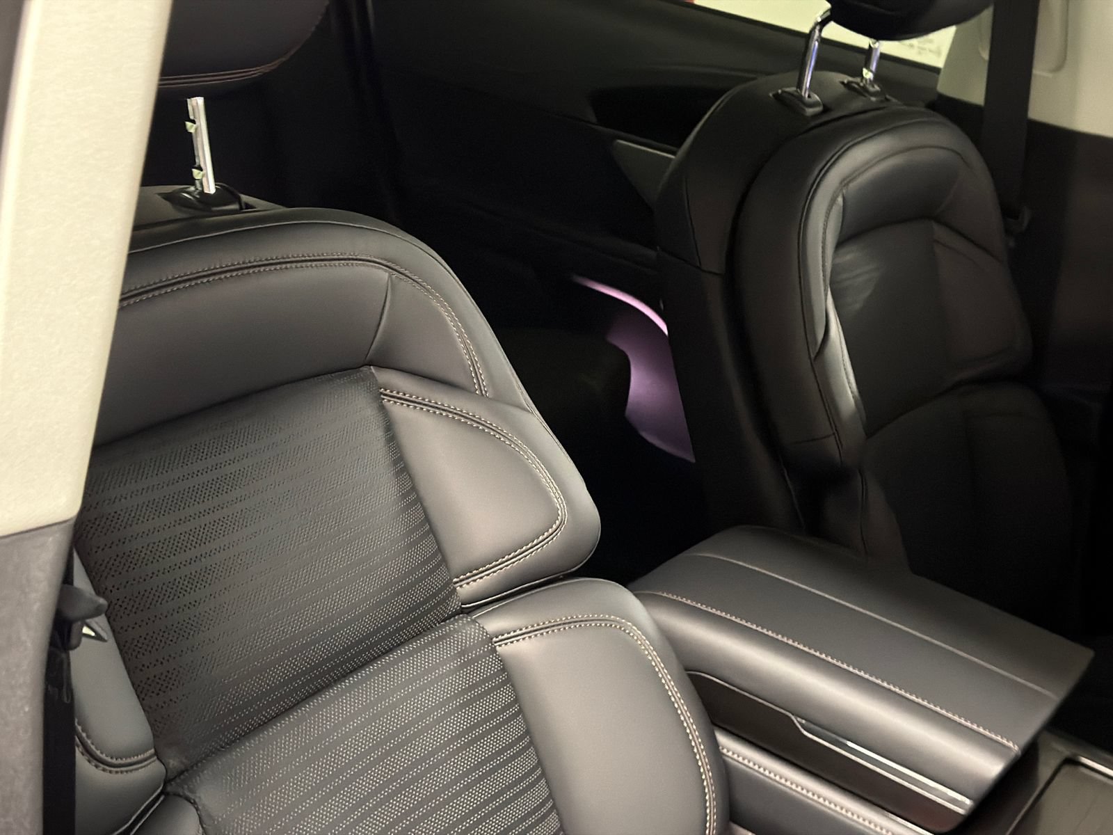 New 2026 Lincoln Nautilus Reserve AWD/4WD image 11