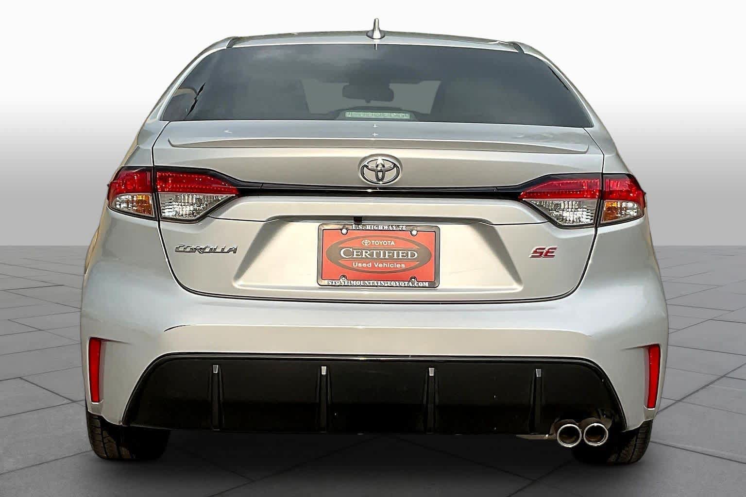 Used 2023 Toyota Corolla SE FWD image 5