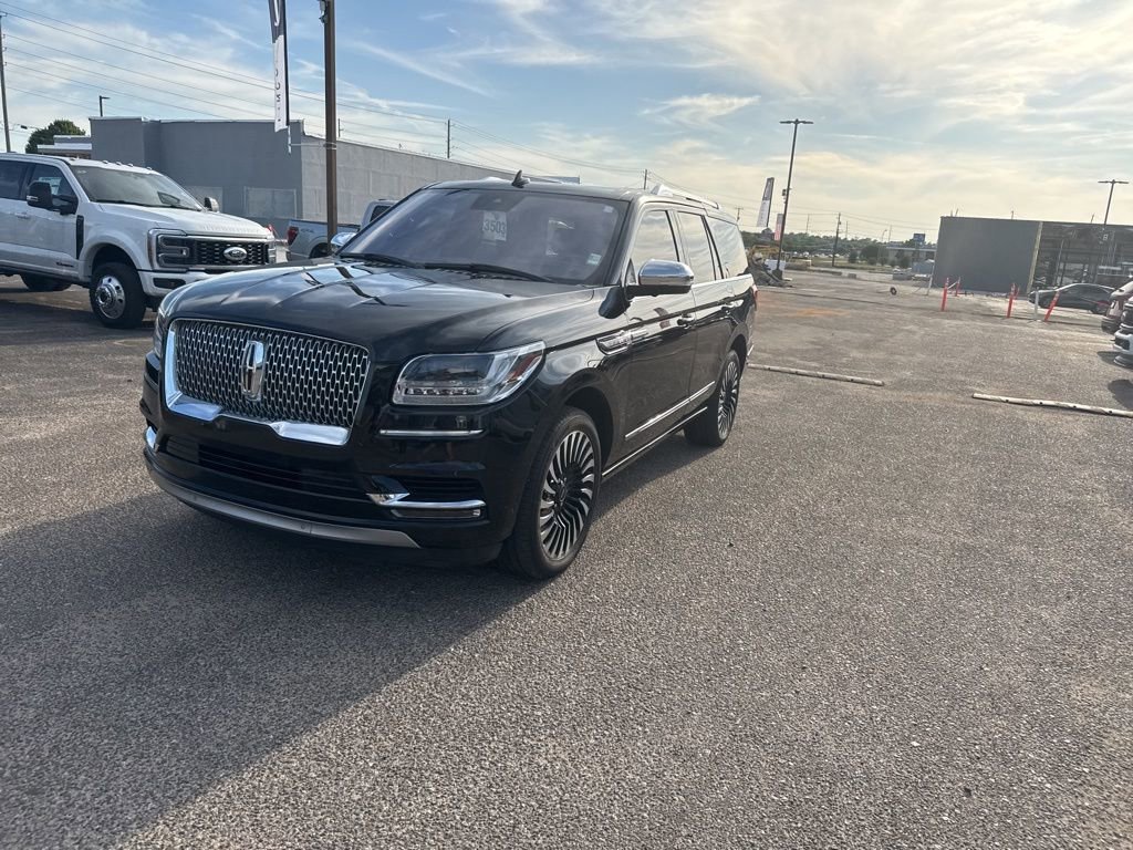 Used 2020 Lincoln Navigator Black Label w/ Cargo Convenience Package AWD/4WD image 5