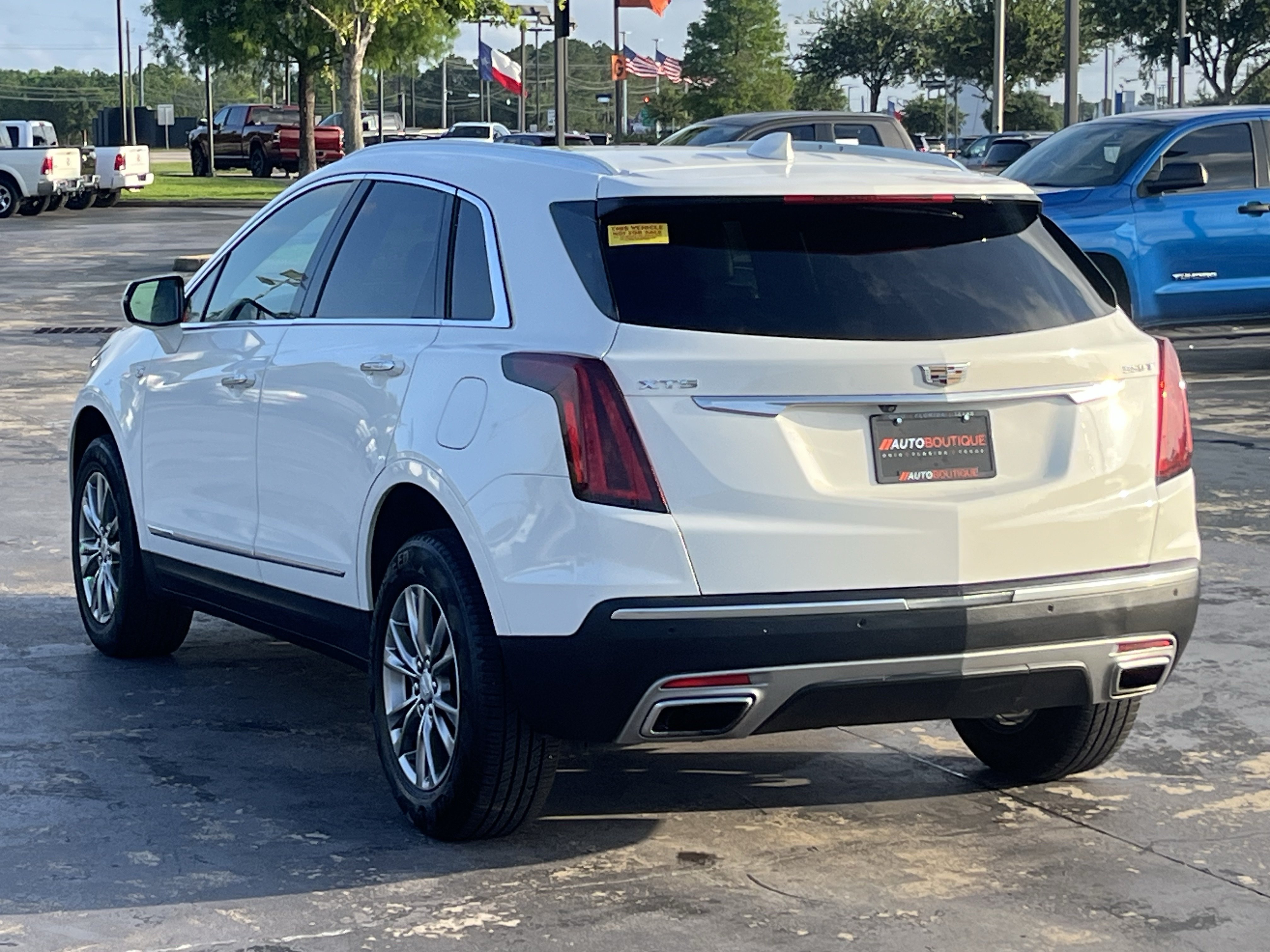 Used 2021 Cadillac XT5 Premium Luxury FWD image 8