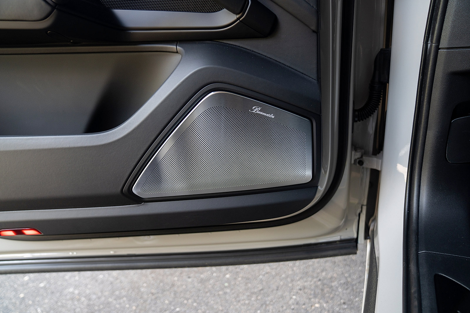 Used 2025 Porsche Cayenne Turbo image 23