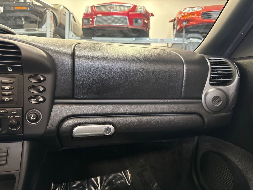 Used 2004 Porsche Boxster S image 98