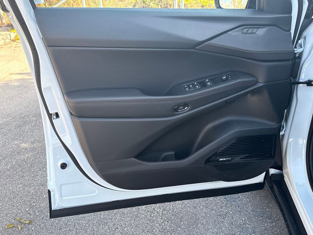 New 2026 Jeep Cherokee Overland image 28