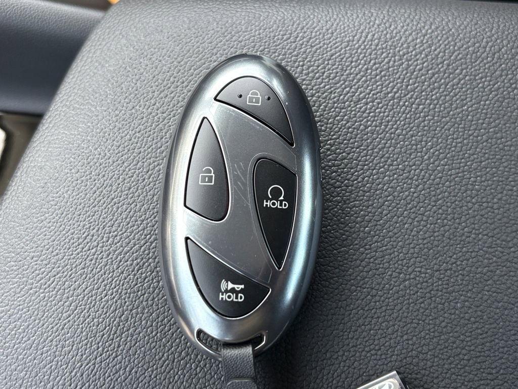New 2026 Hyundai Elantra Hybrid FWD image 24