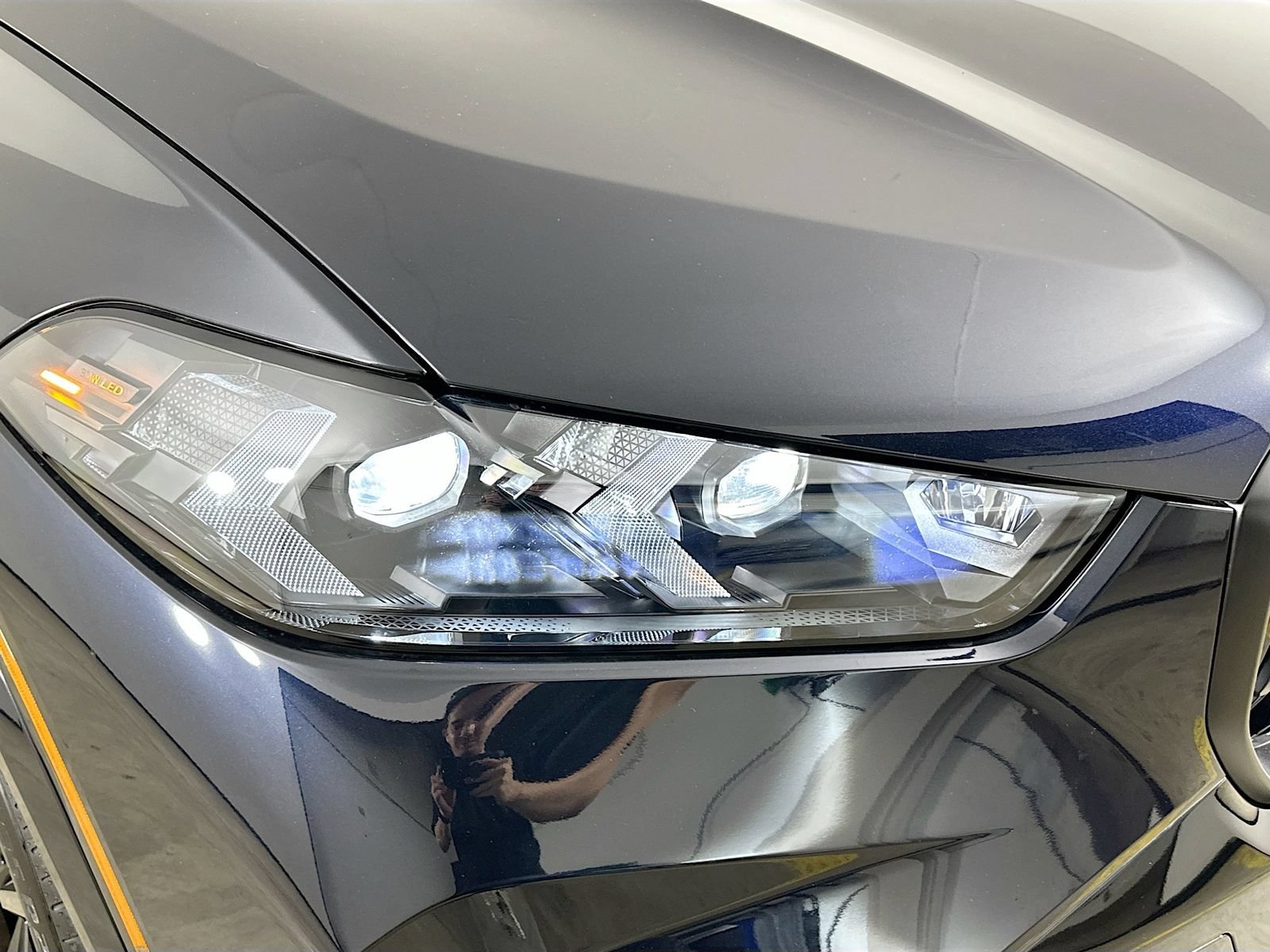 New 2026 BMW X5 M60i AWD/4WD image 9