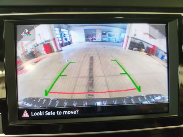 Used 2023 Volkswagen Jetta SE image 15