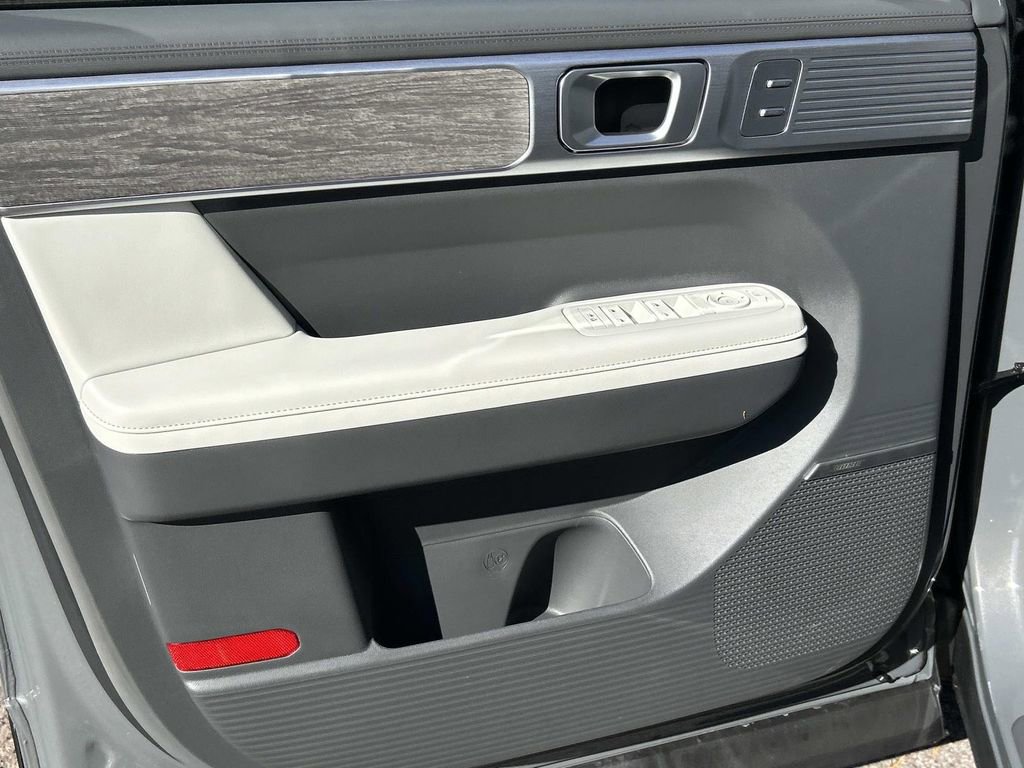 New 2026 Hyundai Santa Fe Limited image 18
