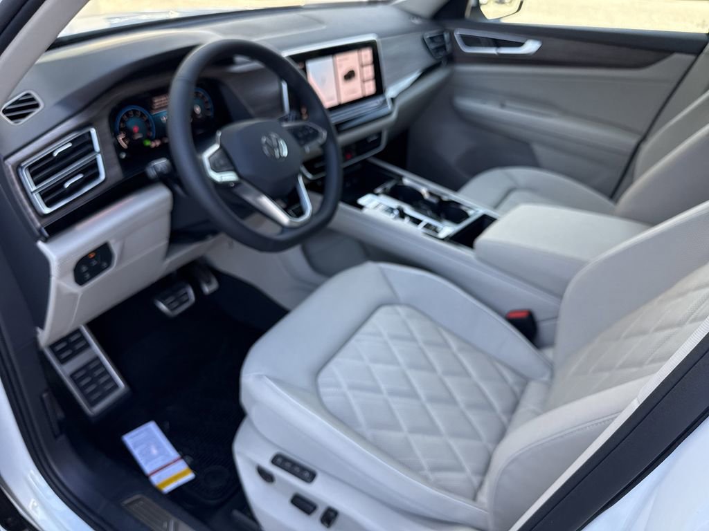 New 2026 Volkswagen Atlas SEL Premium R-Line image 11