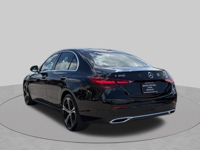 Used 2025 Mercedes-Benz C 300 Sedan image 4