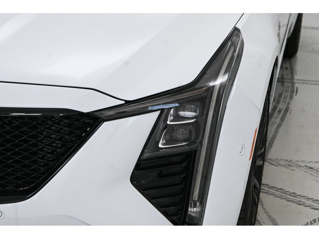 New 2026 Cadillac CT5 Sport w/ LPO, ONYX Package AWD/4WD image 9