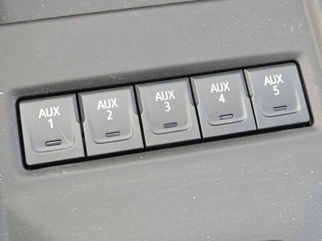 New 2026 GMC Sierra 3500 Denali w/ Denali Reserve Package image 7