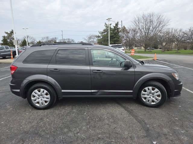 Used 2016 Dodge Journey SE w/ Flexible Seating Group image 16