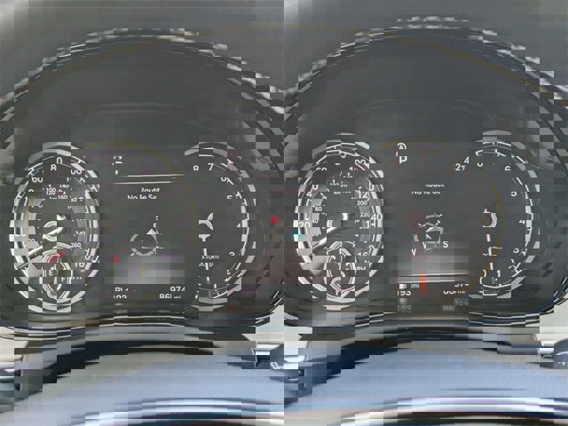 Used 2022 Genesis GV70 2.5T image 8