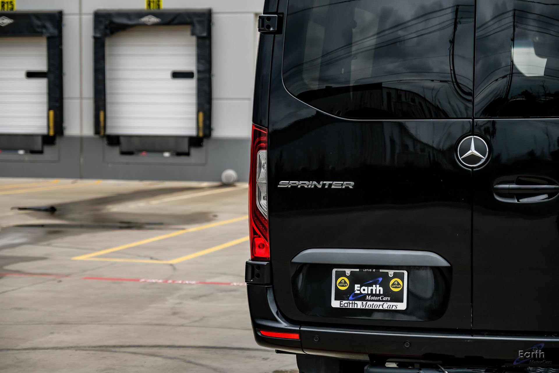 Used 2024 Mercedes-Benz Sprinter 2500 image 14