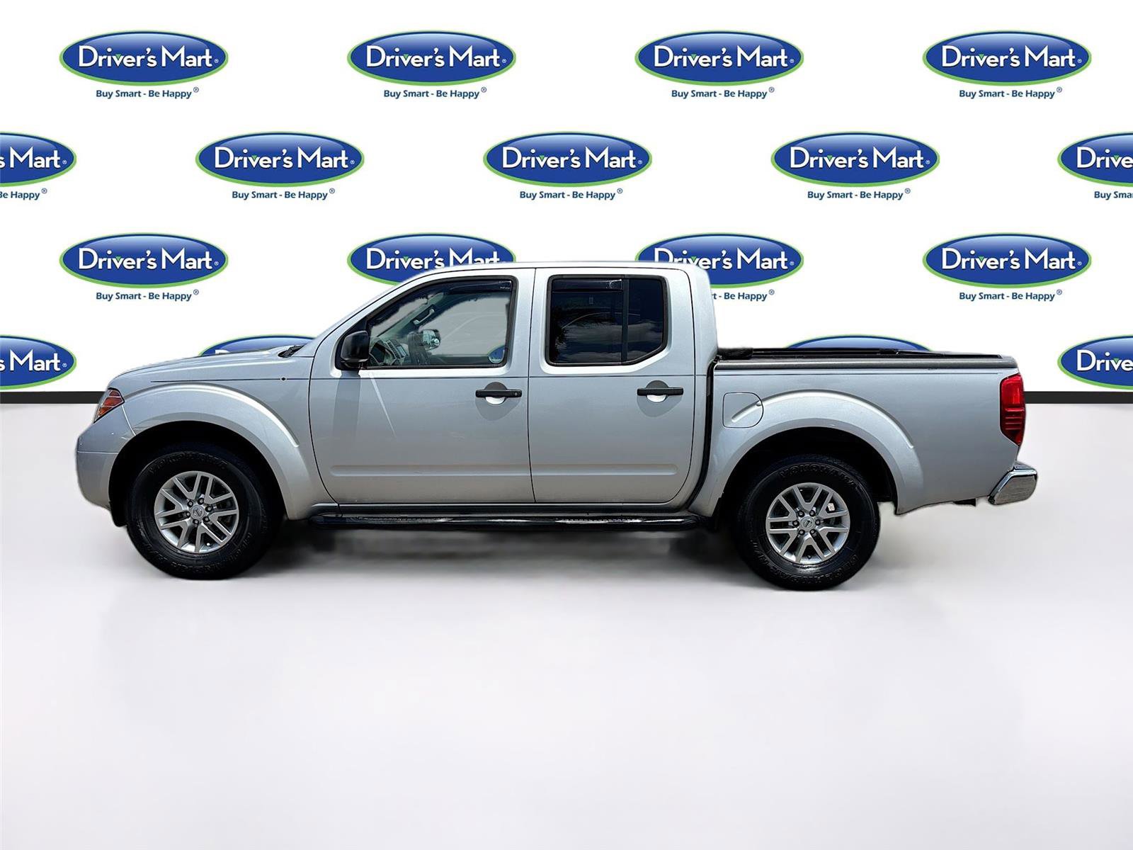 Used 2016 Nissan Frontier SV w/ SV Value Truck Package RWD image 4