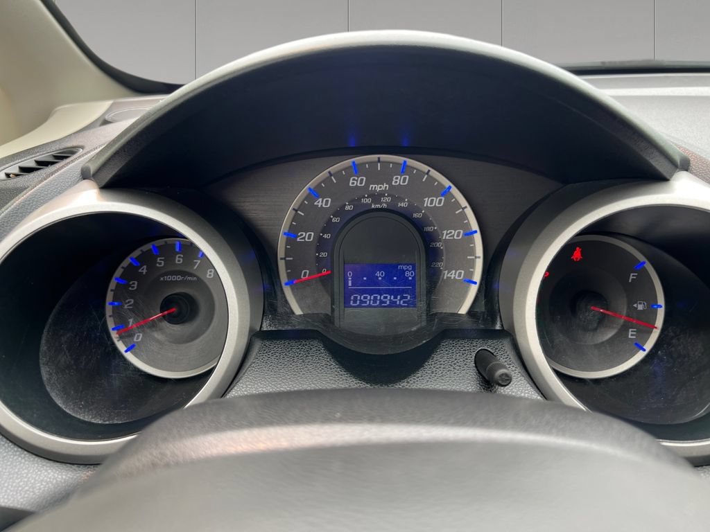 Used 2013 Honda Fit image 14