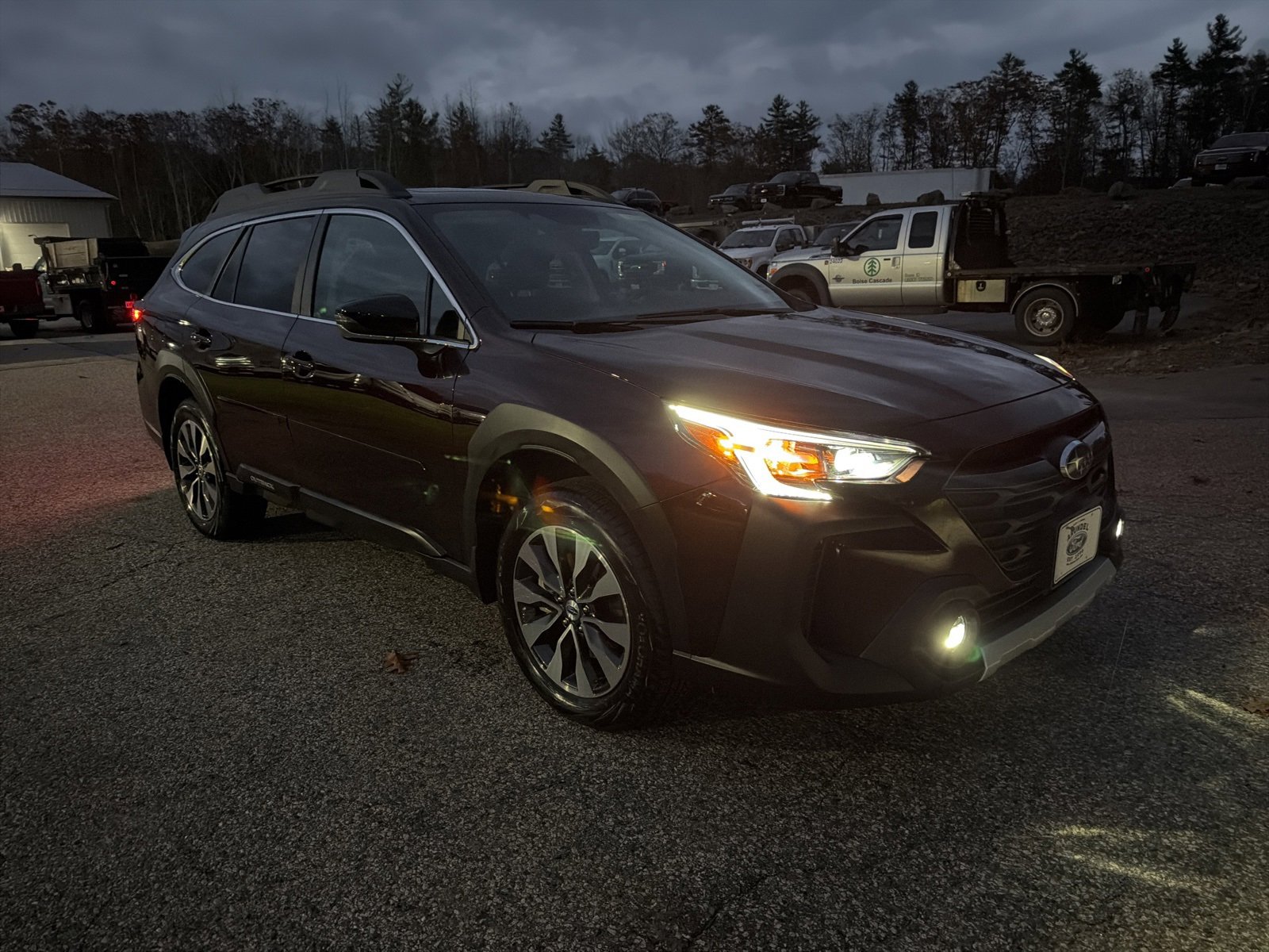 Used 2025 Subaru Outback Limited image 24