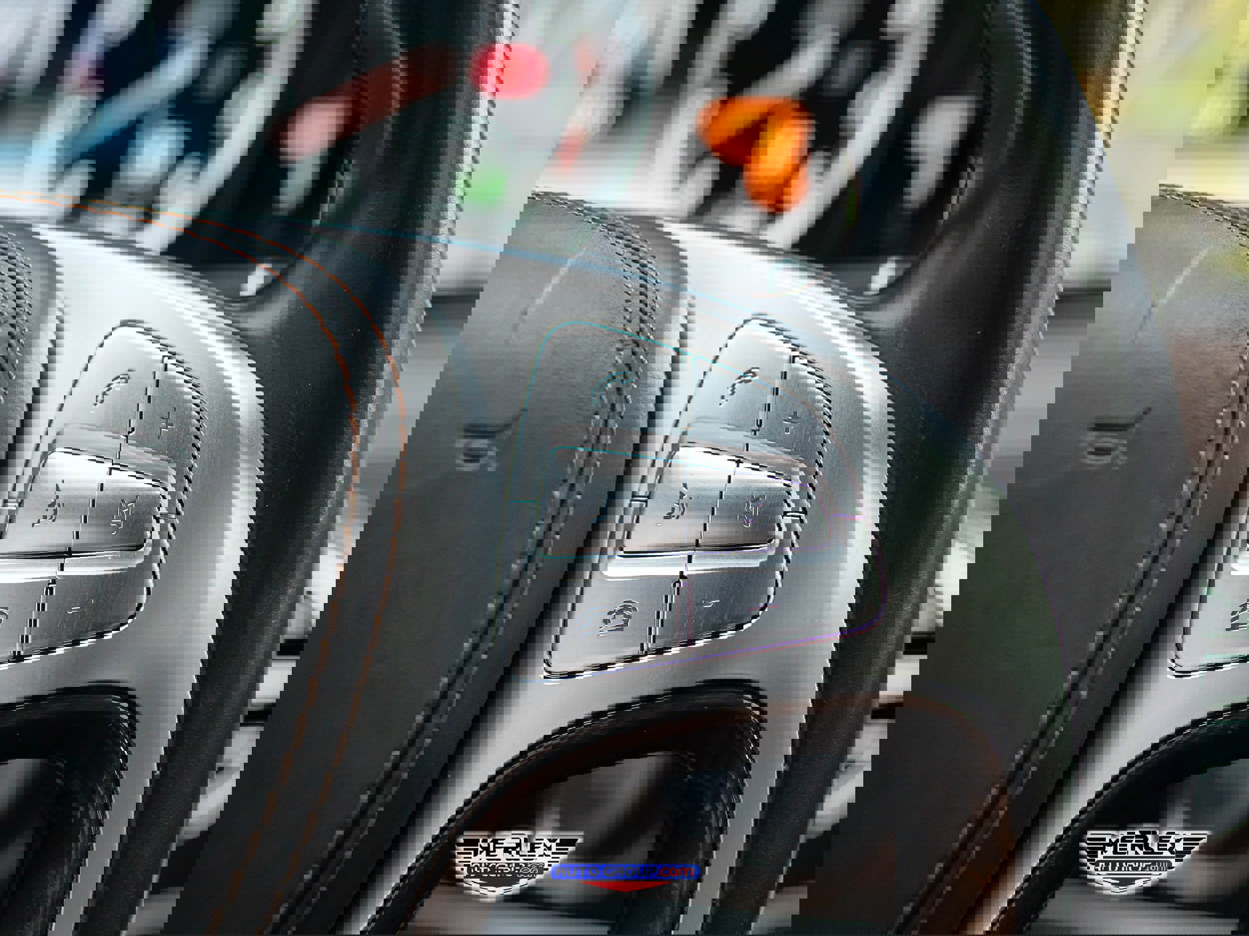 Used 2015 Mercedes-Benz S 550 4MATIC Sedan image 25