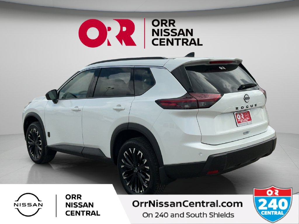 New 2027 Nissan Rogue Dark Armor FWD image 7