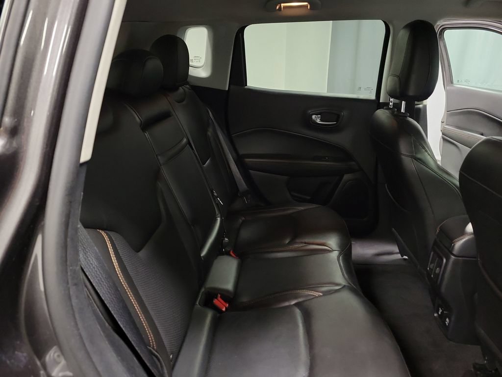 Used 2018 Jeep Compass Limited AWD/4WD image 30
