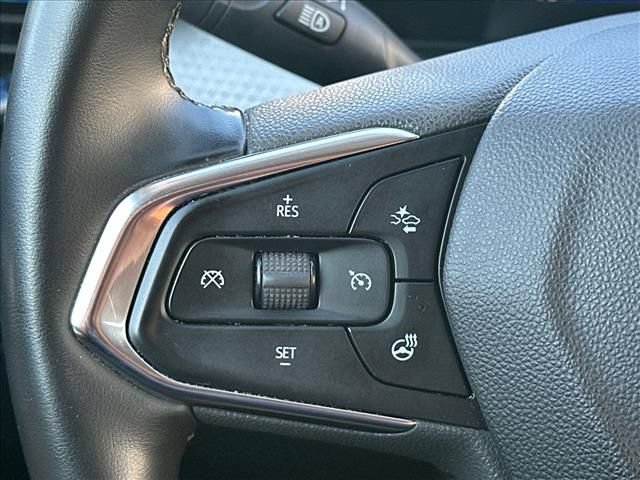 Used 2025 Chevrolet Trax LT w/ Driver Confidence Package FWD image 24