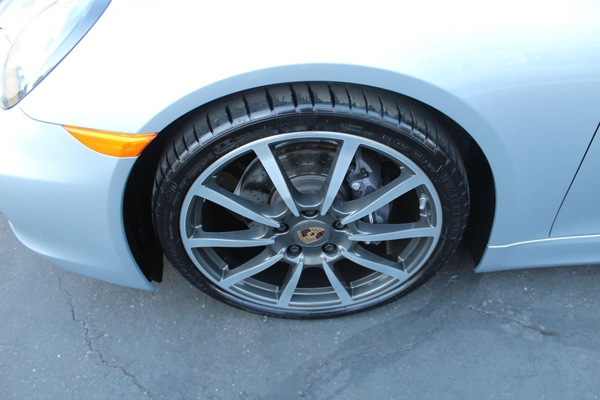 Used 2014 Porsche Cayman RWD image 11