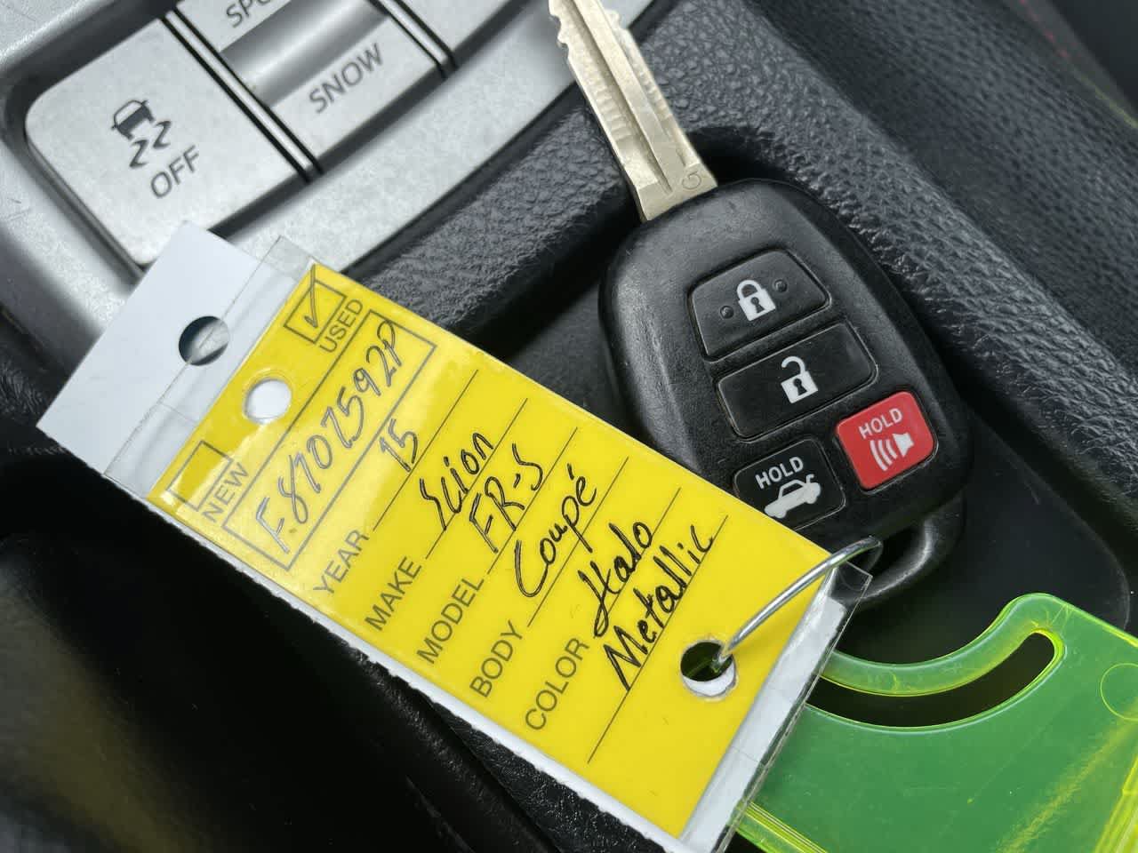 Used 2015 Scion FR-S RWD image 28