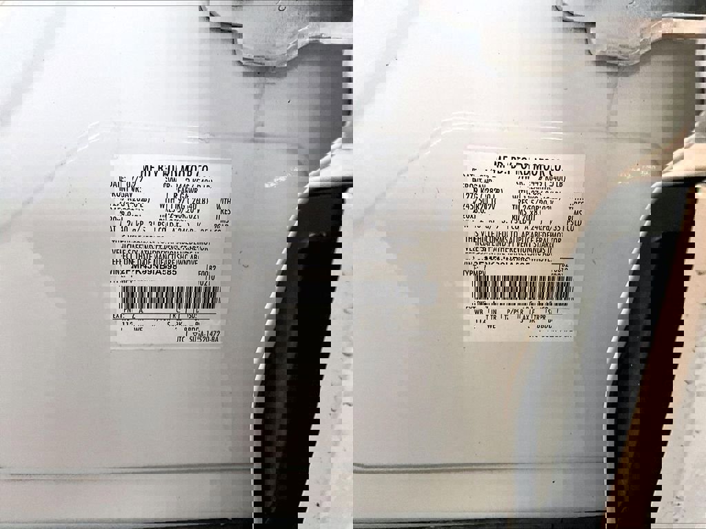 Used 2022 Ford Edge ST-Line w/ Class II Trailer Tow Package image 33