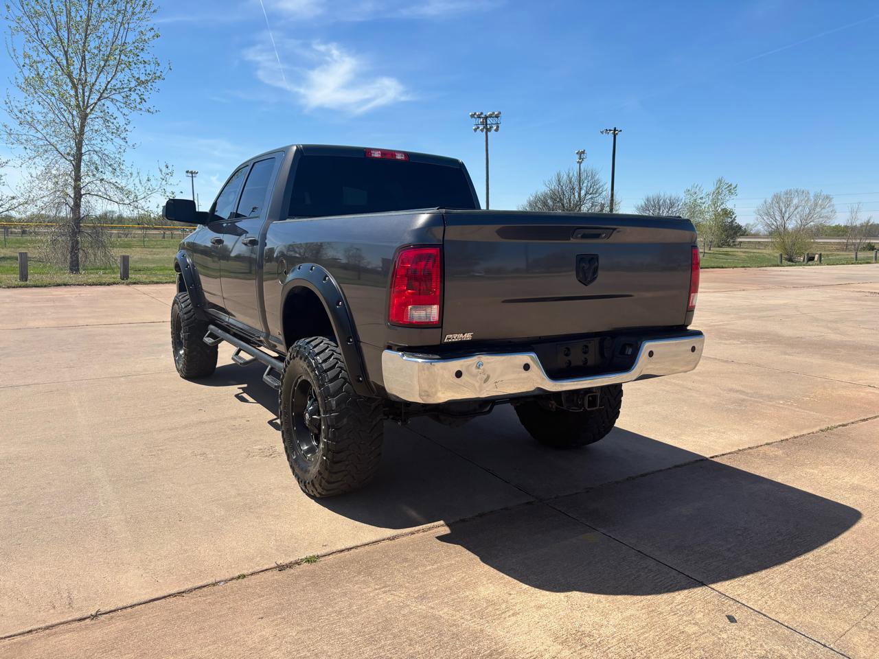 Used 2016 RAM 2500 Tradesman w/ Chrome Appearance Group image 7