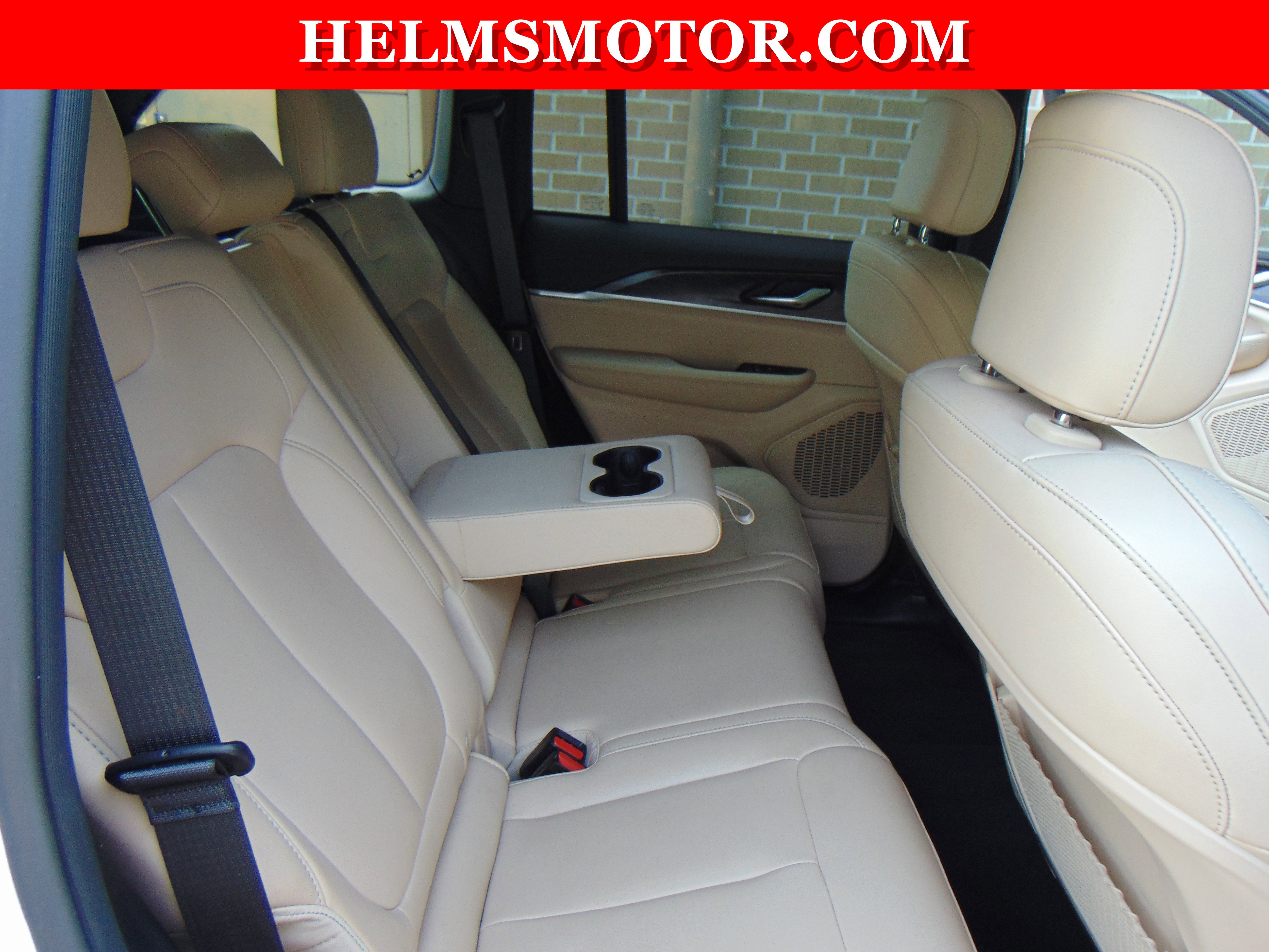 Certified 2024 Jeep Grand Cherokee Limited image 34