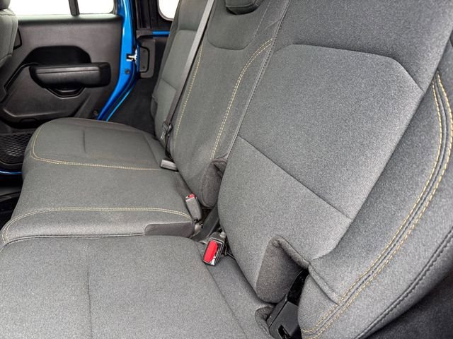 Used 2025 Jeep Wrangler Unlimited Sport AWD/4WD image 16
