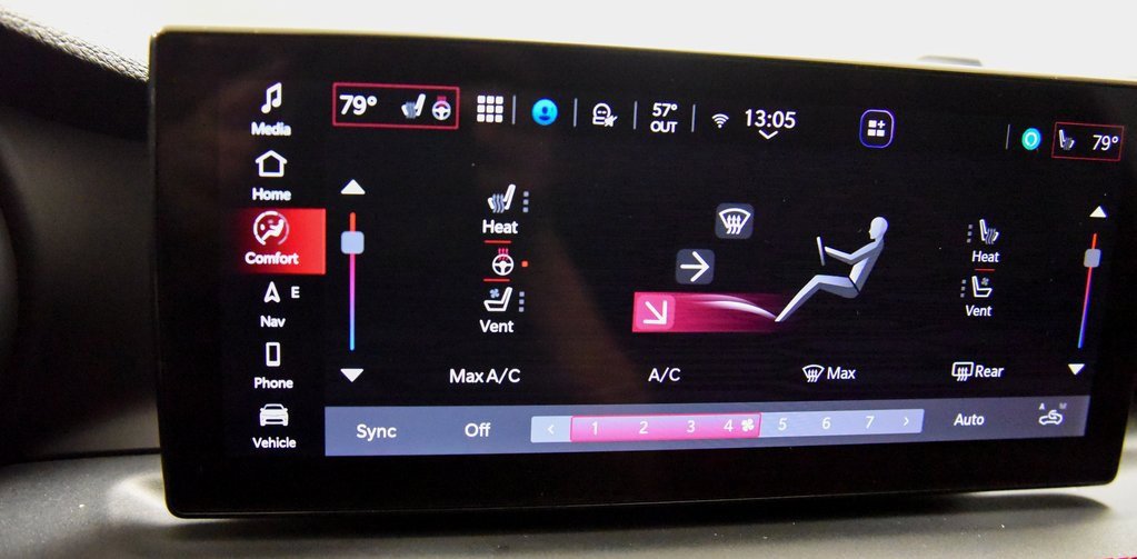 Used 2024 Dodge Hornet GT Plus w/ GT Blacktop Package image 25