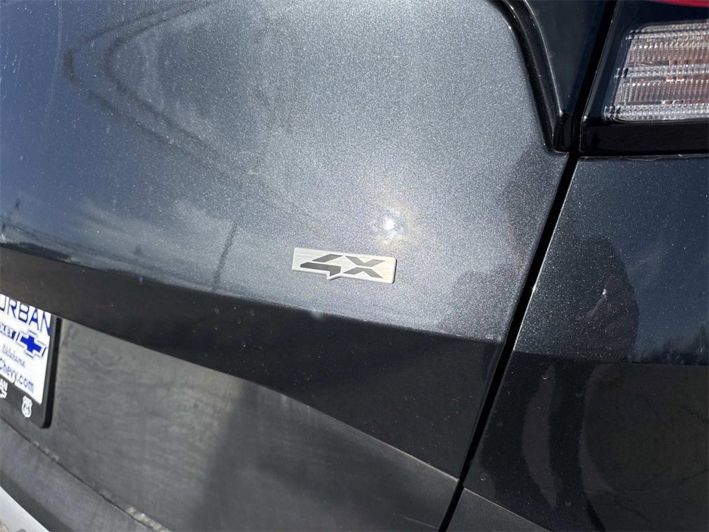 Used 2024 Kia Sportage EX image 5